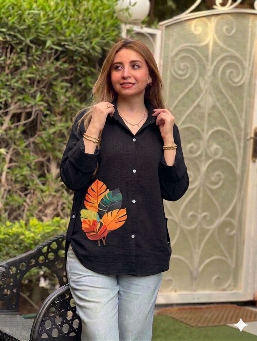 شميز كاجوال مطبوع بأوراق الشجر